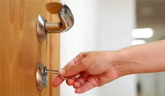 Metro Master Locksmith Silver Spring, MD 301-969-3235 Metro Master Locksmith Silver Spring, MD 301-969-3235 - 13-Re-Key-Locks